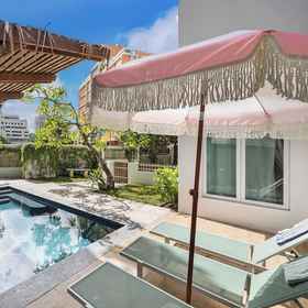 Room 1 Otium Condado Beach Featuring Beautiful Pool, Hotel Herrera Subbarrio