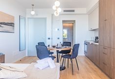 Others 3 Aurora Apartment in Como