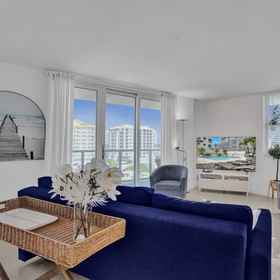 Room 1 Boutique Luxury 2Br 2Ba Beach Intercostal View, Las Olas Riverfront Hotels