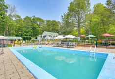 其他 3 Communal Pool & Playground: Mongaup Valley Cabin!