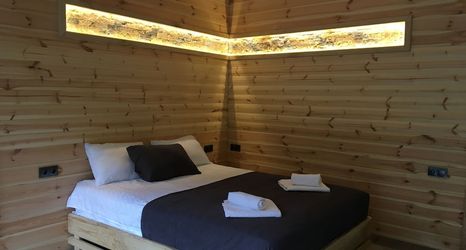 Others 2 Umey Suit House