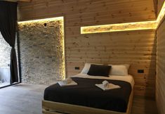 Khác 4 Umey Suit House