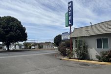 其他 6 Rivers Motel
