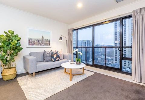 Others Stylish 1BR w/ Lovely Views, Pool+Gym Zodiak Stays