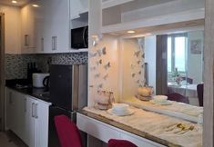 기타 4 Shore 1 Tower C2 Unit 878 Two Bedroom