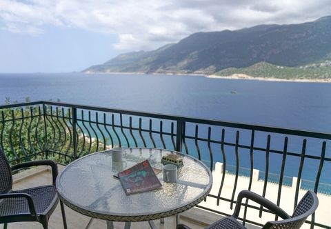 Others Mona Apart with Sea Platform