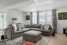 Khác The Belvedere Pet Friendly Spacious Yard