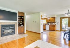 其他 6 Play, Swim & Unwind: Family Home in Glen Wild!