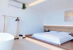 Lainnya 6 Dali Zouzou Tingting Seaview Inn