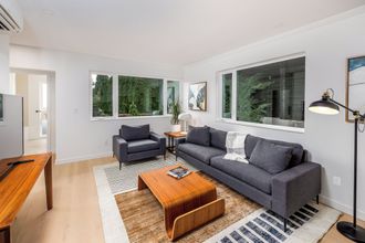 기타 4 The Secret Porch Hideaway