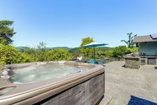 其他 Oregon Farmhouse Hideaway on 53 Acres