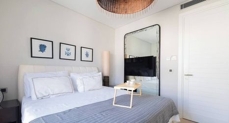 Others 2 2-Bedroom Beachfront Flat with Hotel Amenities