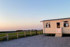 Others Coastal Chalet in Tudweiliog, Pwllheli