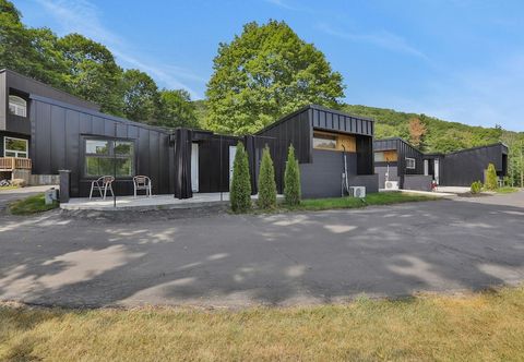 Lain-lain Overlook Hotel