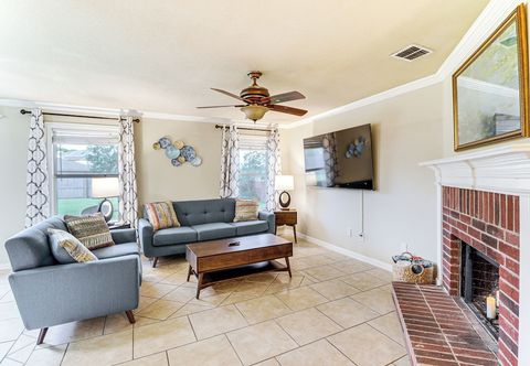 อื่นๆ Near At&t Stadium & Six Flags: Texas Family Home!