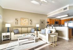 其他 3 Treasure Island Condo w/ Bay-view Balcony!