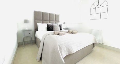 Others 2 Great Glen Townhouse