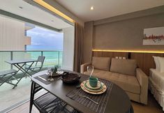 기타 4 RN Studio Premium 312 - Vista Mar