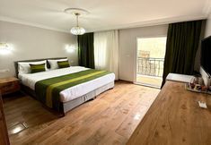 Lain-lain 2 Armagan Suite Taksim