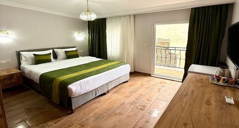 Lain-lain 2 Armagan Suite Taksim