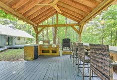 其他 2 Fish, Swim, Kayak: Home w/ Catskill Creek Views!