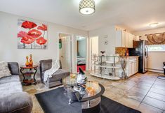 其他 6 8 Mi to Long Beach: Cozy Apt w/ Fenced Yard!