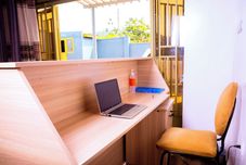 Lain-lain Breeze House