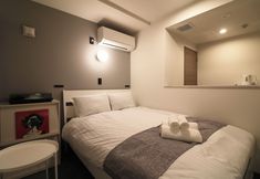 Others 5 TAKETO STAY PREMIERE 204