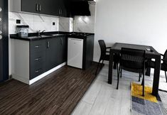 其他 6 ALANÇA SUIT