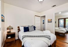 其他 5 Vintage Beach Bungalow - For 6!