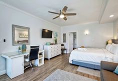 Others 3 La Costa Gem - Condo for 3!