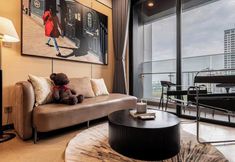 Lainnya 5 Luxury Lumiere Riverside Urban Apartment