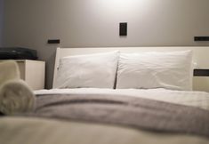 Lain-lain 3 TAKETO STAY PREMIERE 404