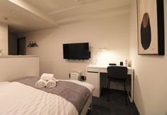 Lain-lain 4 TAKETO STAY PREMIERE 404