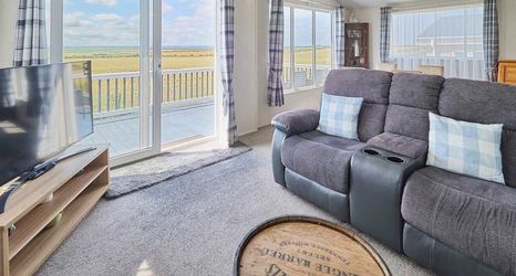 Others 2 Host Stay Clearwater Willey Lodge