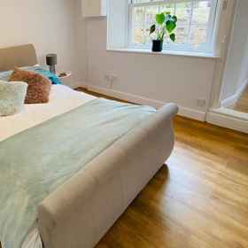 Primary image 1 1 Bed-sleeps 4-garden-near Snetterton Circuit, Hotel Narborough
