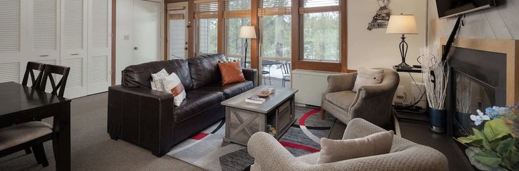 Others Cozy Cascade Retreat - For 4!