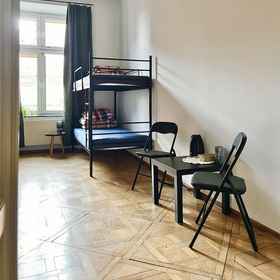 Room 1 Hostel Uno, Wielopole 2 Hotels