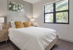 其他 5 Landing Fort Lauderdale