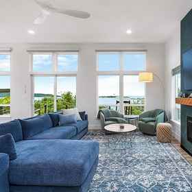 Primary image 1 Stonegrove Residence, Birch Bay Waterslides Hotels