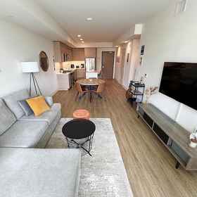 Room 1 NEW Upscale Downtown San Diego Stay Queen Bed Pool Sauna, Hotel Pusat Konvensyen San Diego