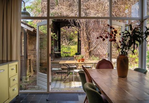 Others Maas Suites - The French House