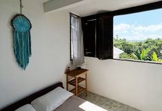 Others 7 Morada Cacauera