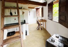 Others 3 Morada Cacauera