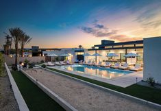 Others 5 Sleeps 34 2 Villas, Pool, Pickleball + Bocce Polo Villas Elara by Avantstay