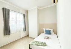 Others 5 Warm And Nice 2Br At Permata Senayan Apartment