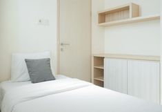 Others 4 Modern Look And Homey 2Br Apartment Tree Park City Bsd