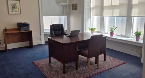 Lain-lain 2 Bank House