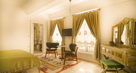 อื่นๆ 2 B&Y Burgaz