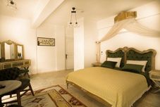 อื่นๆ B&Y Burgaz